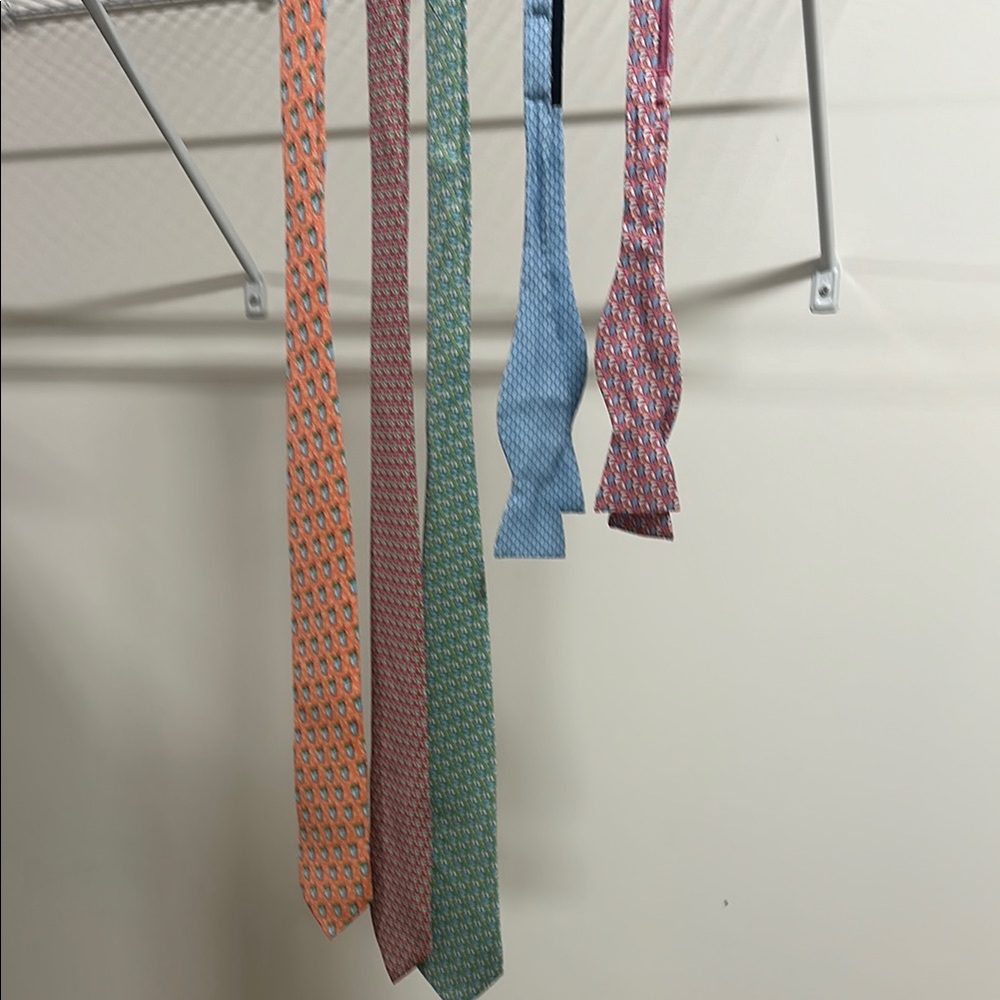 Vineyard Vines Stylish Men's Ties Set - Multicolor